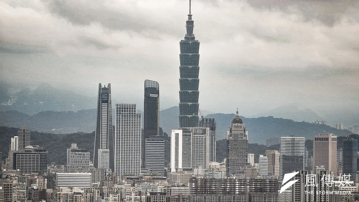 英國《經濟學人》雜誌以封面專題報導與剖析了台灣經濟表面繁榮、實則危機四伏的怪現象,直言得了「台灣病」。(資料照,洪煜勛攝)