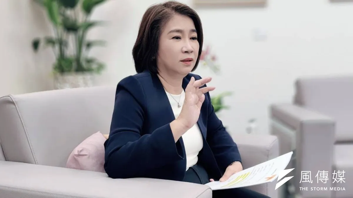 屏東縣長周春米談到長照、托嬰、產業進駐等數據時,她如數家珍,展現出對屏東每一寸土地與政策細節的熟稔。(圖/徐炳文攝)