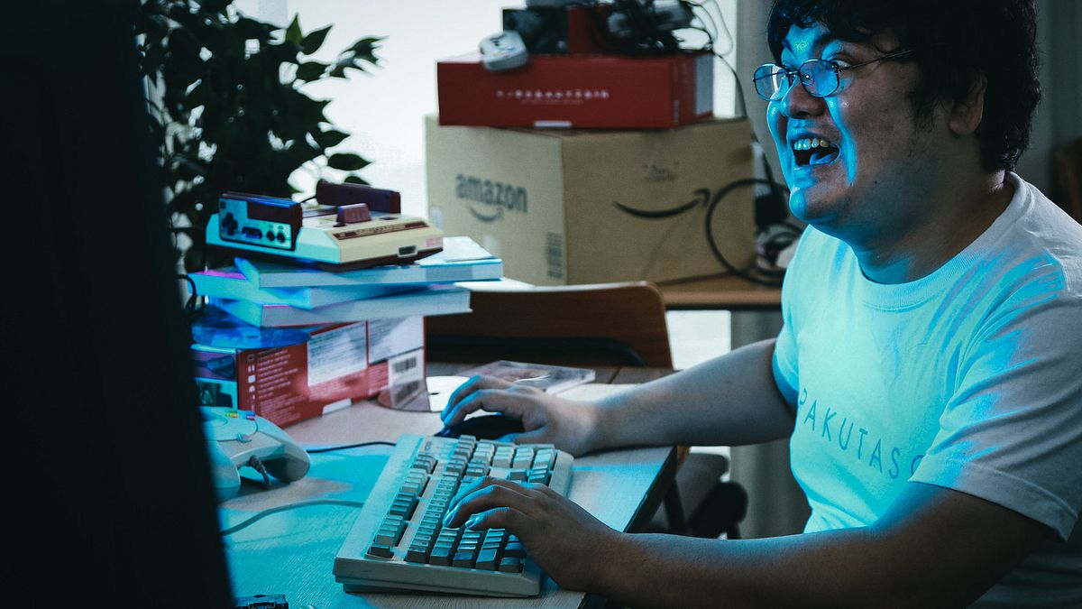 同樣是收費模式,何以色情電影未能復甦?(示意圖非本人/すしぱく@pakutaso) 同樣是收費模式,何以色情電影未能復甦?(示意圖非本人/すしぱく@pakutaso)