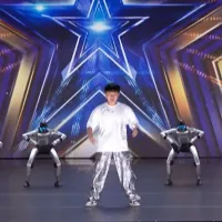 Wu Yufei, 26, performs alongside eight Unitree humanoid robots on America's Got Talent, earning a unanimous vote to advance. (Screenshot: America's Got Talent/YouTube) Wu Yufei, 26, performs alongside eight Unitree humanoid robots on America's Got Talent, earning a unanimous vote to advance. (Screenshot: America's Got Talent/YouTube)