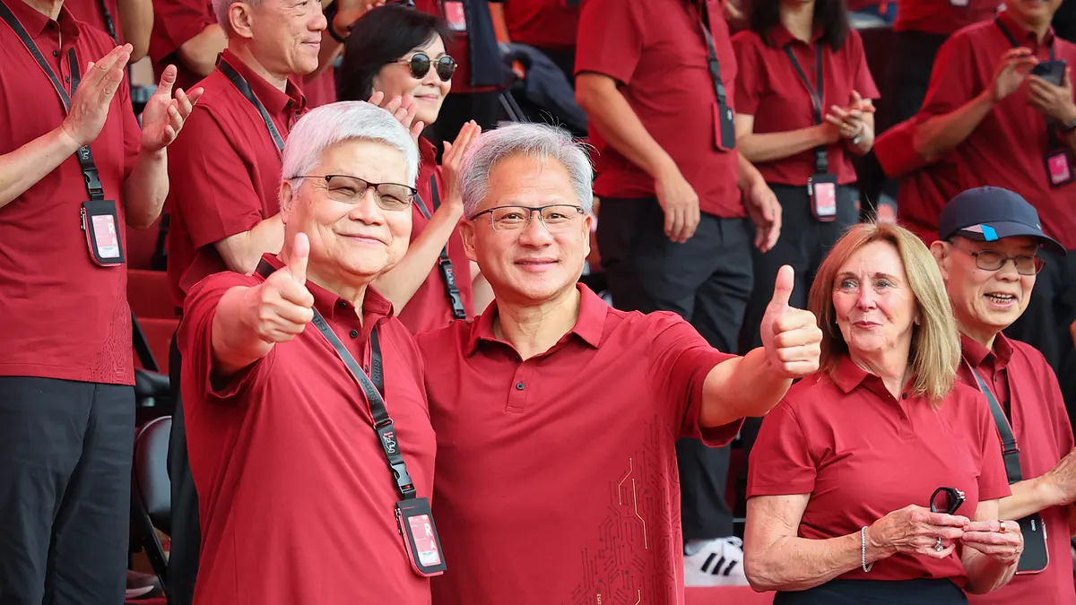 輝達執行長黃仁勳近期突現身台灣,並參觀台積電3奈米廠及參加台積電運動會。(顏麟宇攝) 輝達執行長黃仁勳近期突現身台灣,並參觀台積電3奈米廠及參加台積電運動會。(顏麟宇攝)