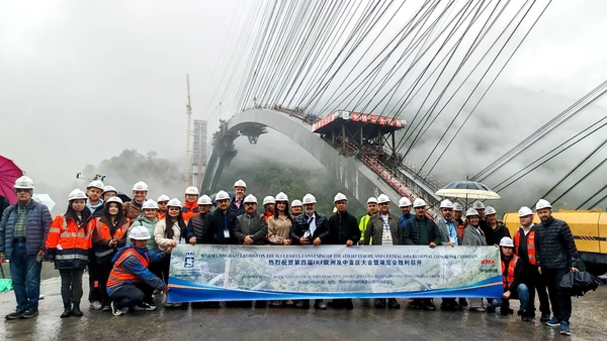 IRF Delegation Visits B3 Arch Bridge on Georgia's North-South Corridor Road Project