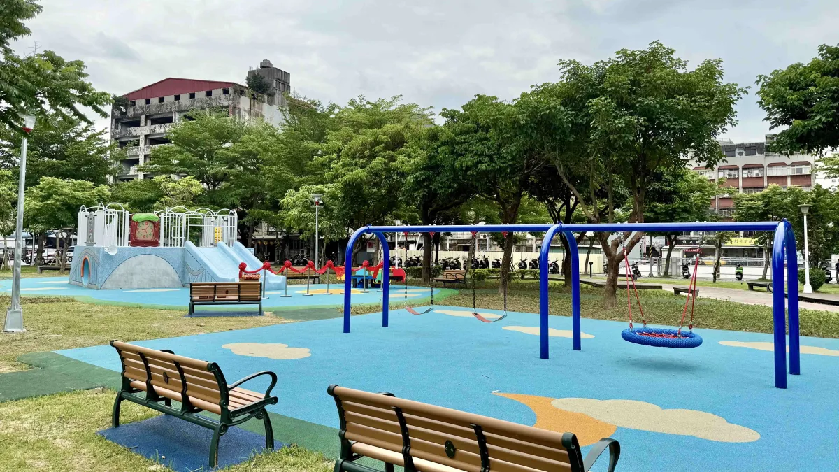 板橋區望月公園全新兒童遊戲場啟用,邀請市民朋友一起來玩。(圖/新北市板橋區公所提供)