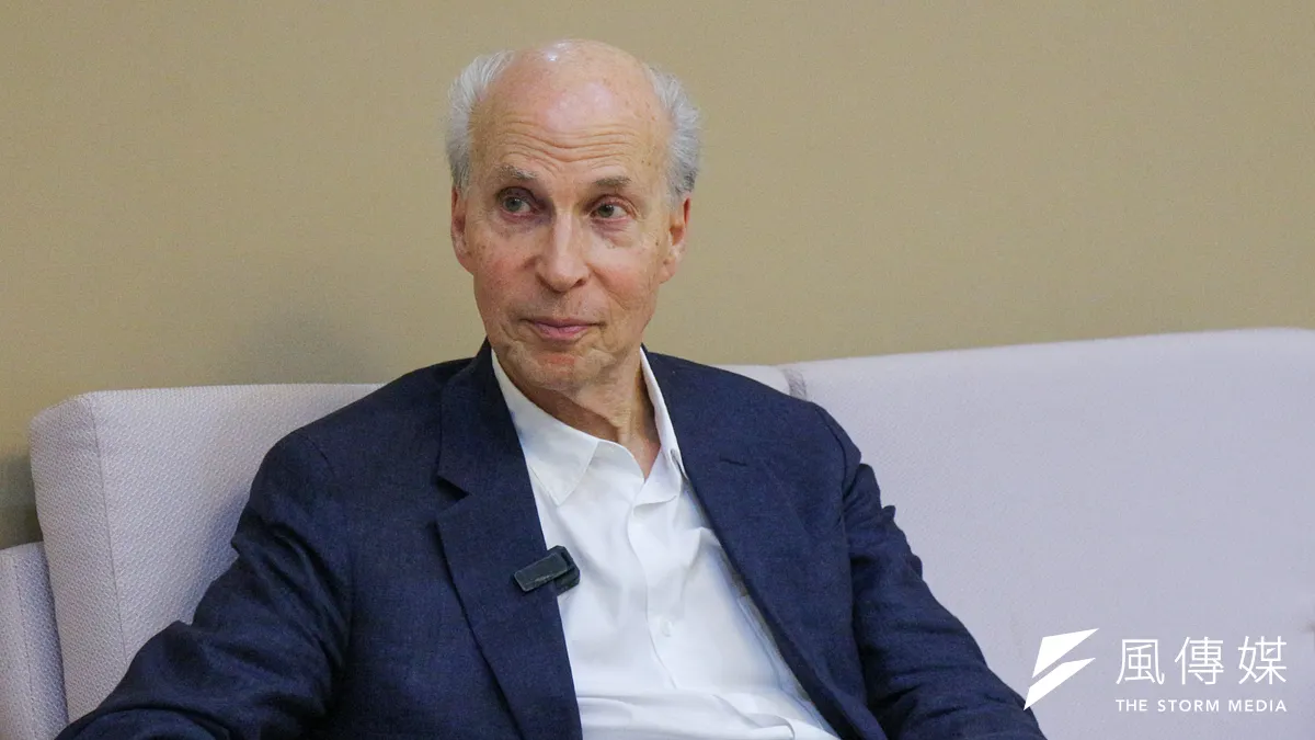 諾貝爾化學獎得主科恩伯格(Dr. Roger D. Kornberg)接受風傳媒專訪,談及「為終結疾病的奮鬥」。(顏麟宇攝)