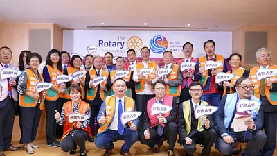 新北市衛生局特與肝病防治學術基金會合作,辦理腹部超音波肝癌篩檢活動,讓市民朋友能有機會清楚瞭解自己的肝臟是否健康,也養成定期檢查的習慣,免做「肝」苦人。(圖/新北市衛生局提供)