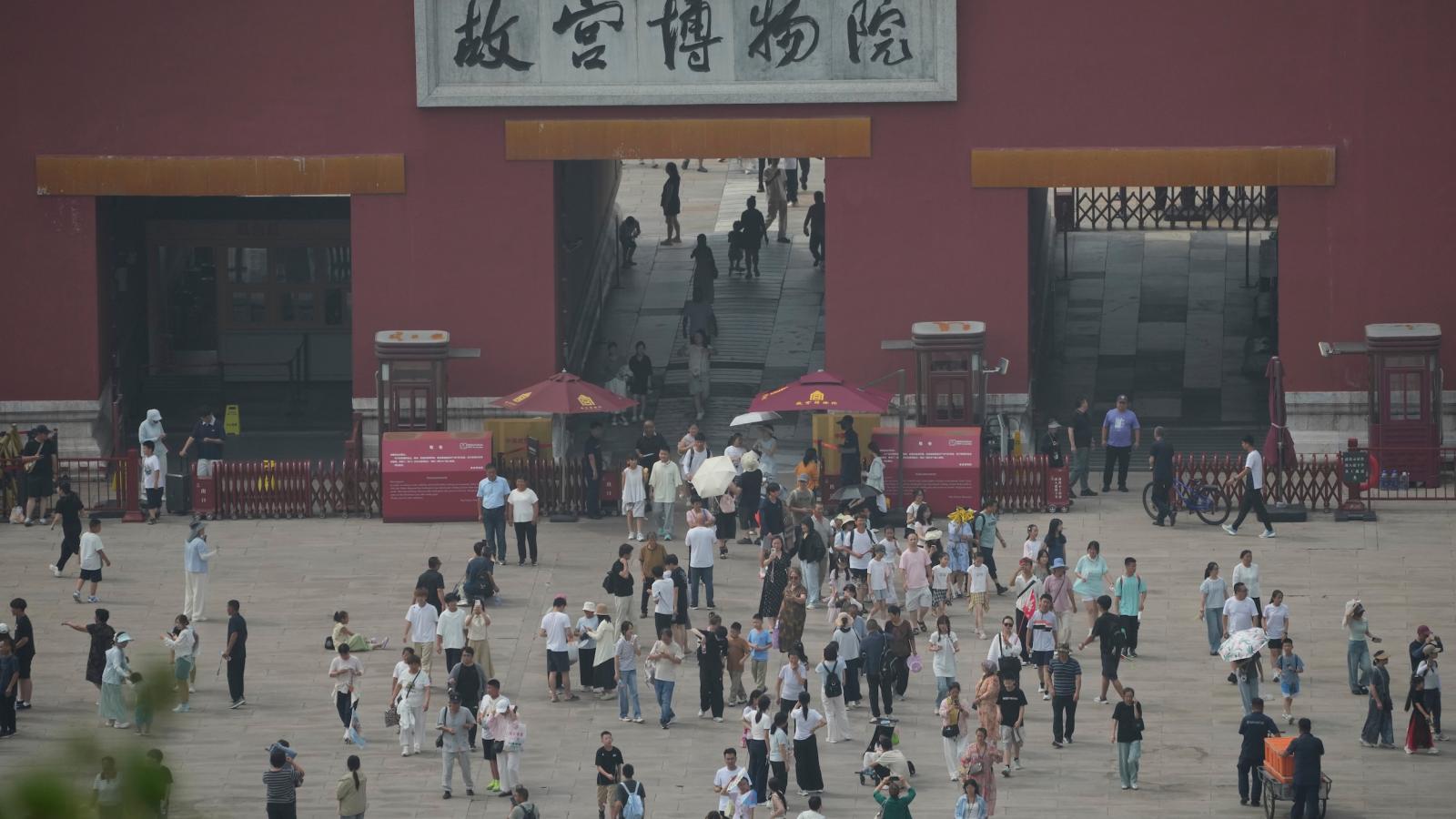 去中國玩少做一事恐罰5萬?赴陸旅遊新規一覽 她酸禁團令被打臉:拿業者出氣