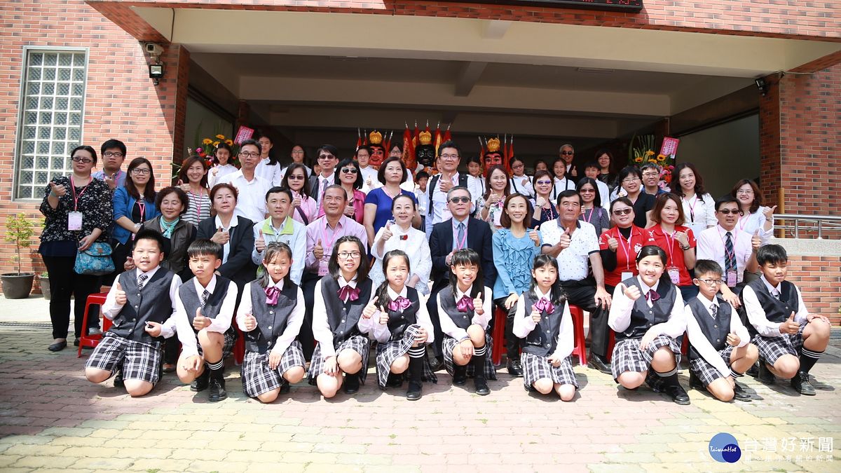 鼓勵新住民弱勢孩童閱讀 嘉縣力推和草閱讀 鼓勵新住民弱勢孩童閱讀 嘉縣力推和草閱讀