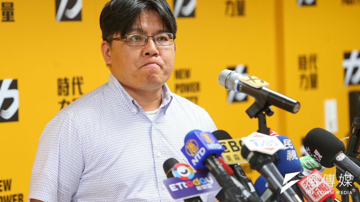 時代力量陷入分崩離析。圖為黨主席邱顯智。(顏麟宇攝) 時代力量陷入分崩離析。圖為黨主席邱顯智。(顏麟宇攝)