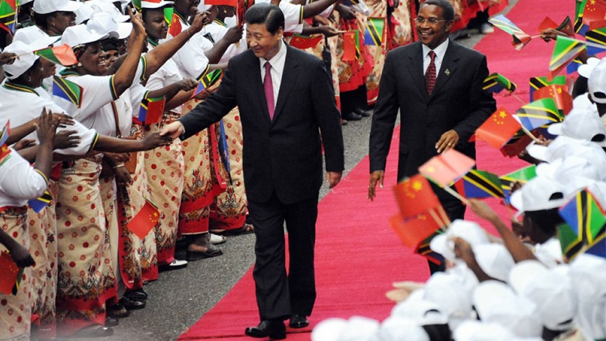 習近平訪問非洲,承諾加大投資。(新華社) 習近平訪問非洲,承諾加大投資。(新華社)