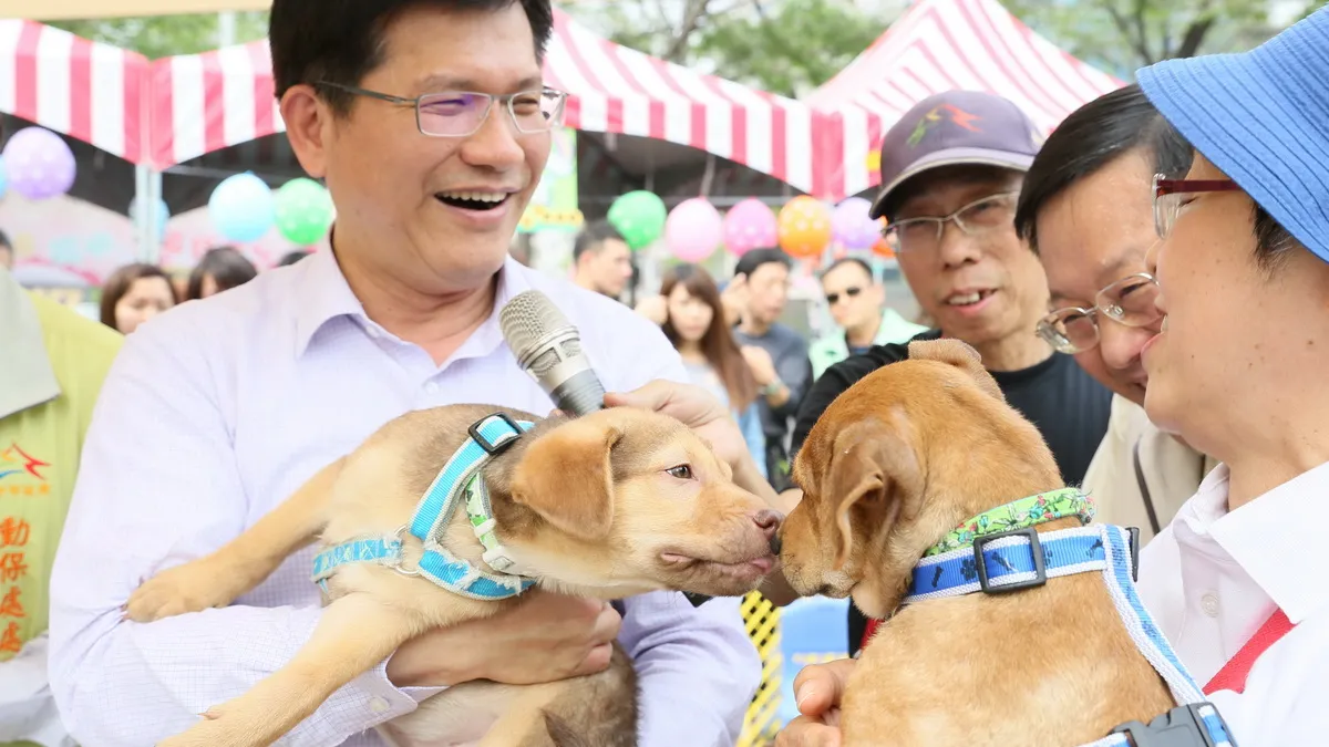 米克斯春季同樂會 林佳龍宣導犬貓認養不棄養