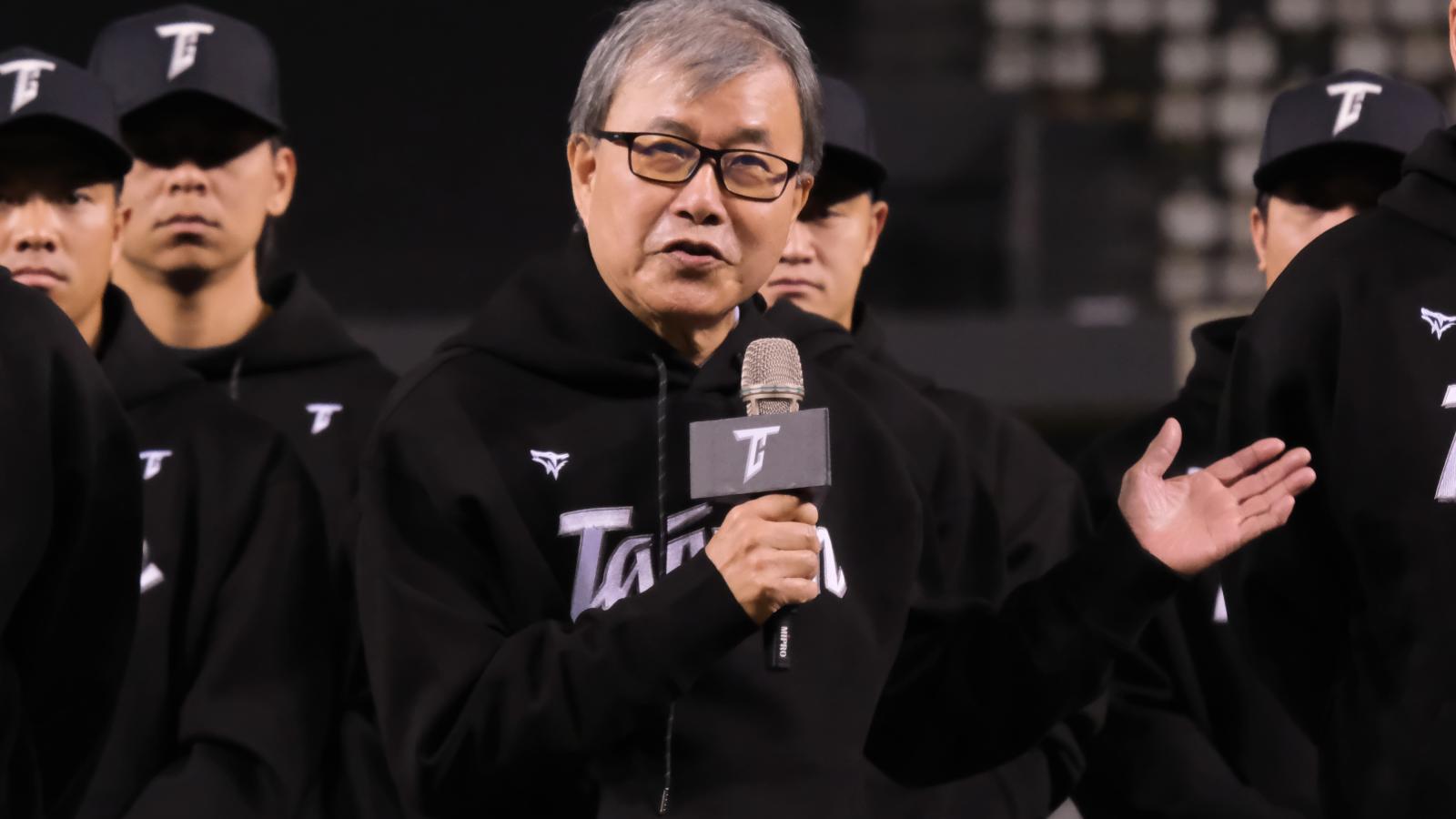 【新新聞】心寒的教師節 沒有人來撐住老師 投訴、缺額與校事會議壓垮教育現場