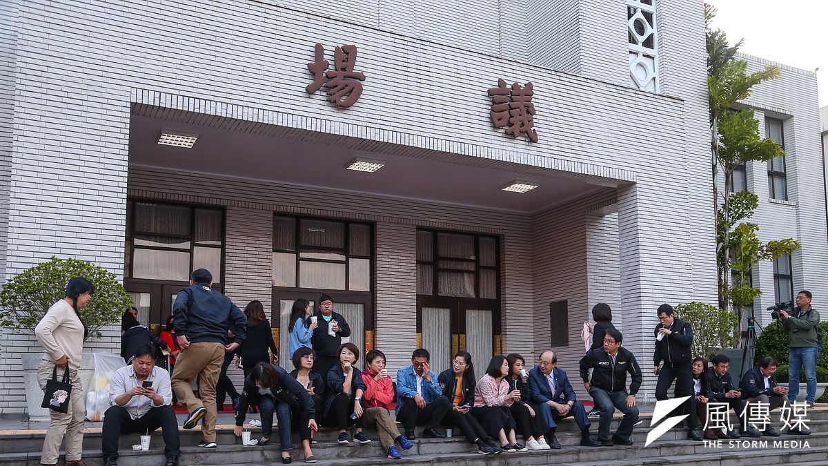 立法院腹地有限,遷建議題討論二、三十年,圖為立法院議場(顏麟宇攝) 立法院腹地有限,遷建議題討論二、三十年,圖為立法院議場(顏麟宇攝)