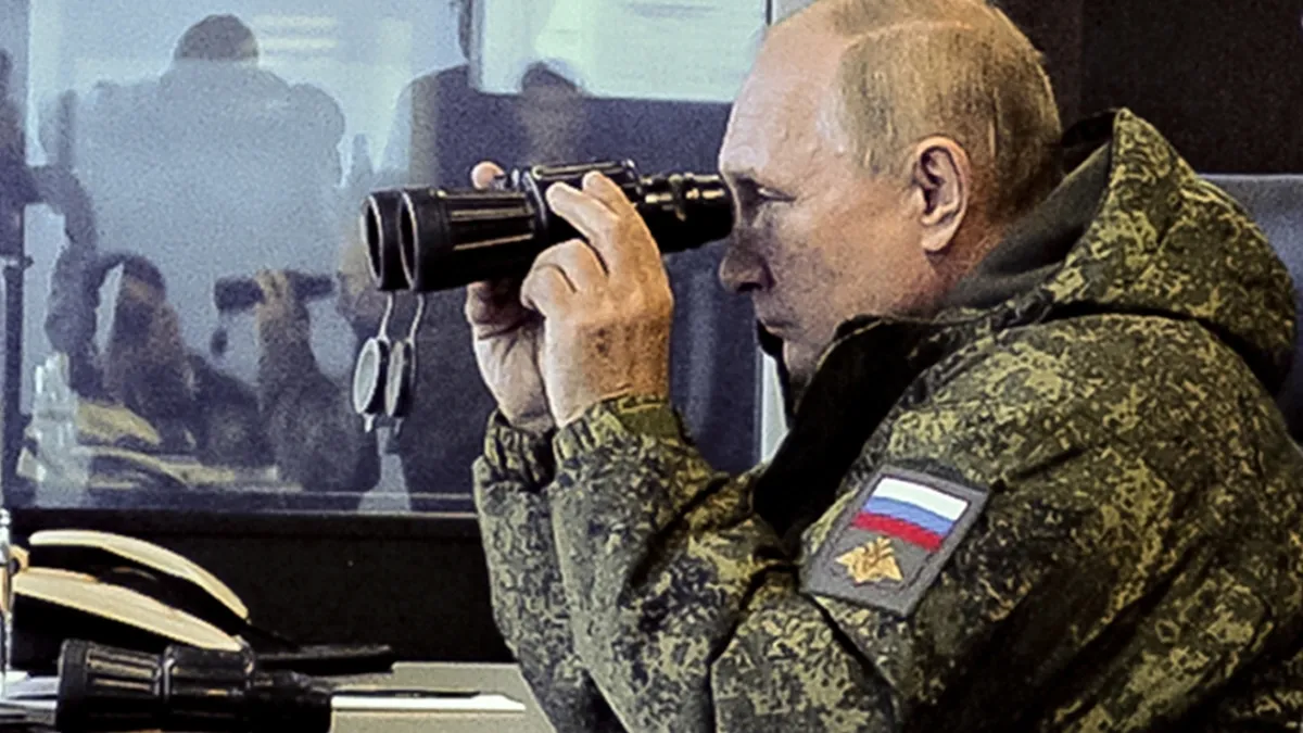 2022年9月6日,俄羅斯總統普京在遠東區視察「東方2022」(Vostok 2022)軍演。(美聯社)