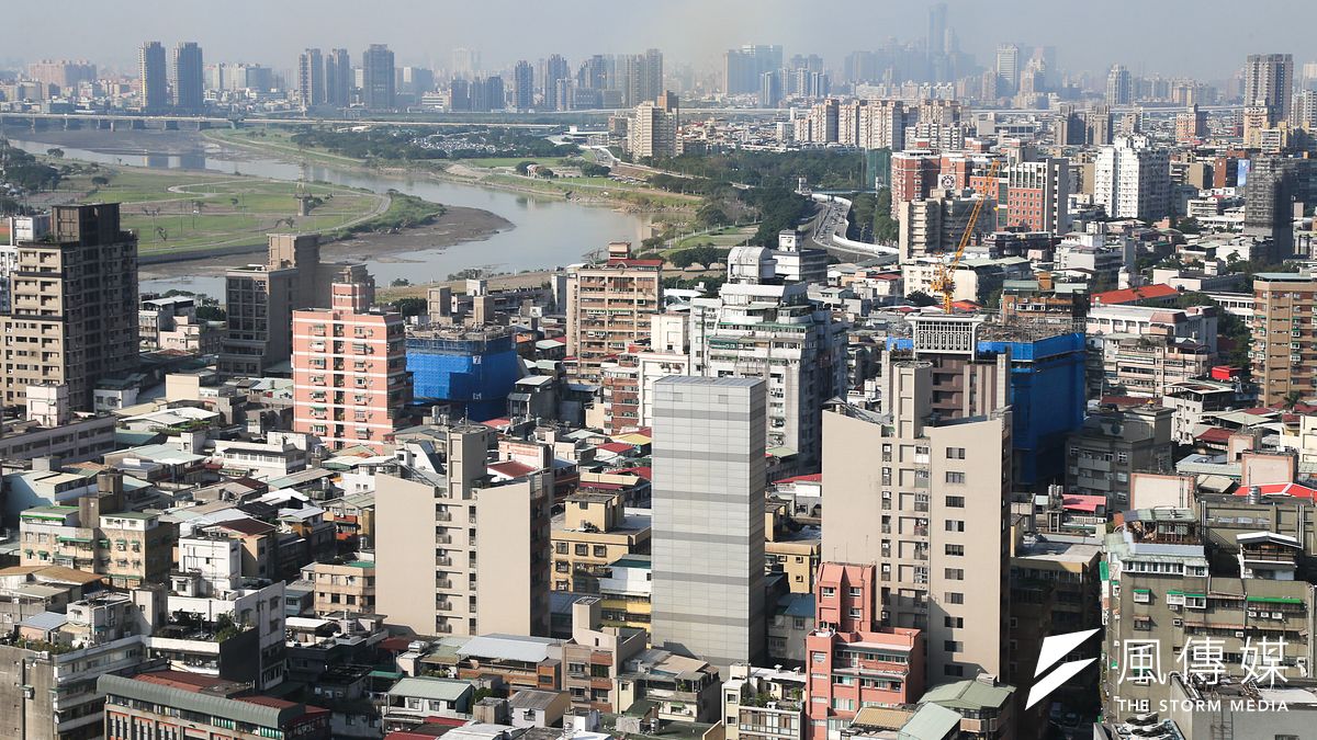 都更多城市的新生而言有其必要,但寧可緩一點,也不可踐踏個人意願與社區共識。(陳明仁攝) 都更多城市的新生而言有其必要,但寧可緩一點,也不可踐踏個人意願與社區共識。(陳明仁攝)