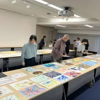 三菱地所が障がいのある子どもたちを対象とした「第25回キラキラっとアートコンクール」の作品募集を7月10日より開始し、大丸有SDGs ACT5と連携した一般審査も実施する 。(写真/三菱地所株式会社 広報部提供) 三菱地所が障がいのある子どもたちを対象とした「第25回キラキラっとアートコンクール」の作品募集を7月10日より開始し、大丸有SDGs ACT5と連携した一般審査も実施する 。(写真/三菱地所株式会社 広報部提供)