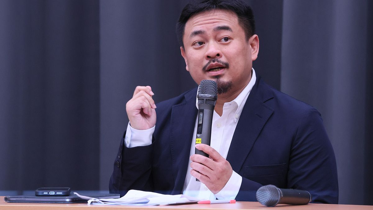 勞動部霸凌案未歇,洪申翰在風口浪尖上接任新勞動部長。(資料照,顏麟宇攝) 勞動部霸凌案未歇,洪申翰在風口浪尖上接任新勞動部長。(資料照,顏麟宇攝)