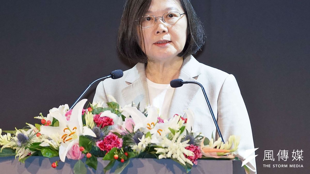 作者批評,號稱民主自由的臺灣民進黨政府,卻要求一國兩制與民主對話,不能說,也不能討論,製造「紅色恐懼」搞起鎖國,是戕害言論自由的行為。(資料照,盧逸峰攝) 作者批評,號稱民主自由的臺灣民進黨政府,卻要求一國兩制與民主對話,不能說,也不能討論,製造「紅色恐懼」搞起鎖國,是戕害言論自由的行為。(資料照,盧逸峰攝)