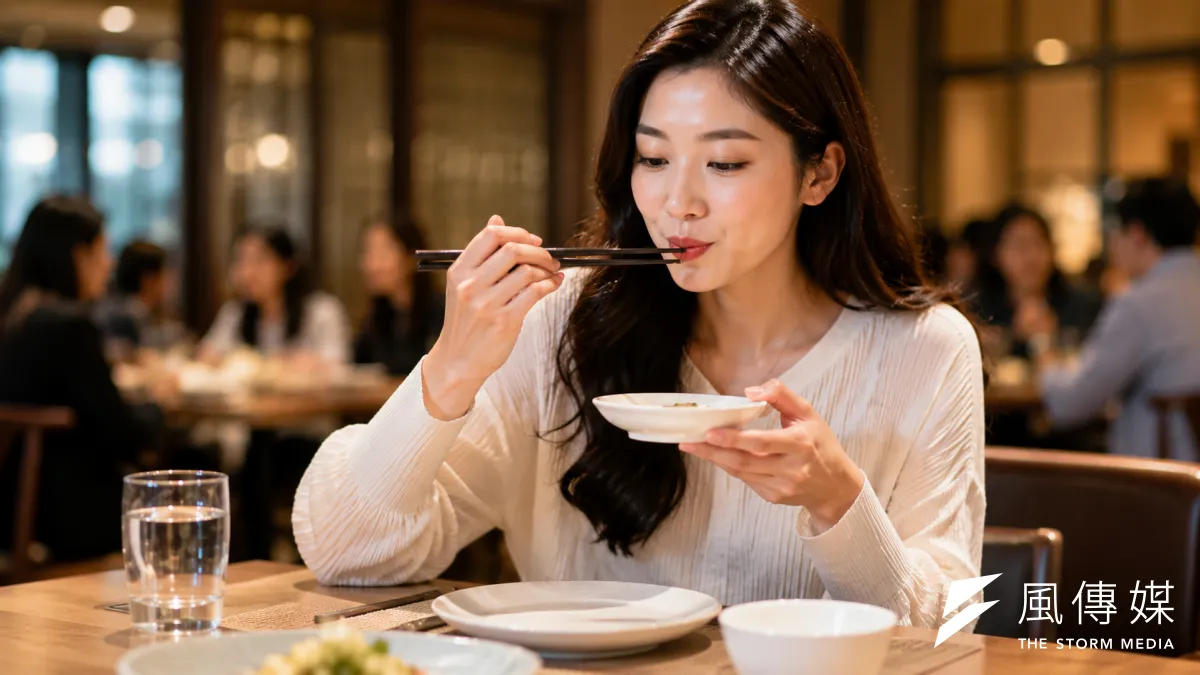 台灣連鎖餐飲市場在今(2026)年 6 月展現強勁爆發力,各大餐飲集團紛紛繳出亮眼成績單。(示意圖/AI生成)