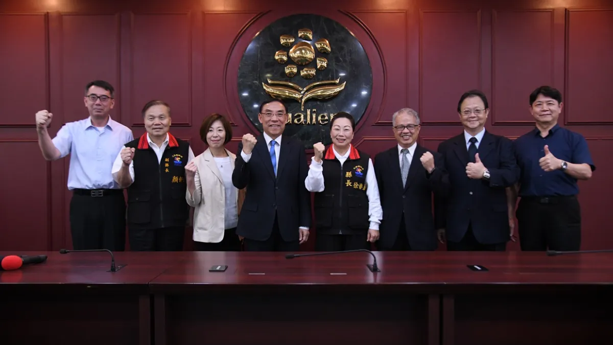 花蓮縣長徐榛蔚會見法務部長蔡清祥,雙方針對推行廉政宣導進行交流。(圖/花蓮縣政府提供)