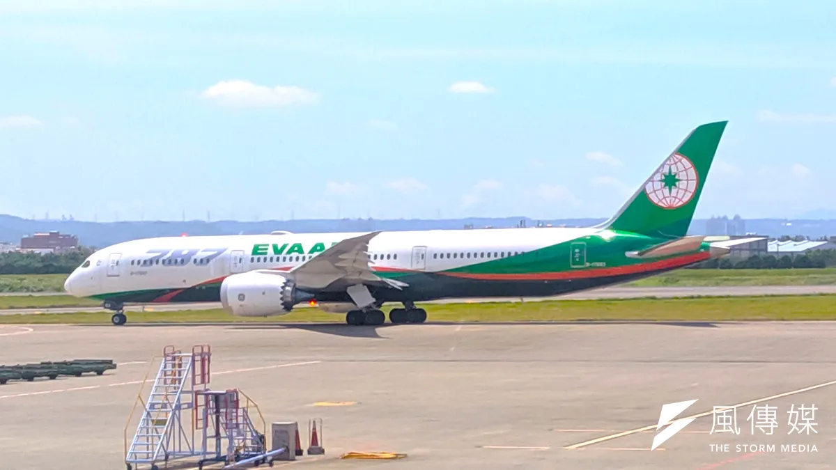 一名長榮航空空服員近日在執勤米蘭航班返台後因病離世,消息一出引發社會高度關注。由於外界傳出她疑似罹患史迪爾氏症,這個罕見疾病也意外成為網路熱搜焦點。(資料照/王仁邑攝)