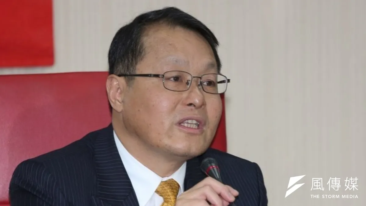 蕭家淇表示,南投縣政府在上個月底已經開鍘2家民宿,最快這個月可能再有2家面臨被拆除命運。(余志偉攝)