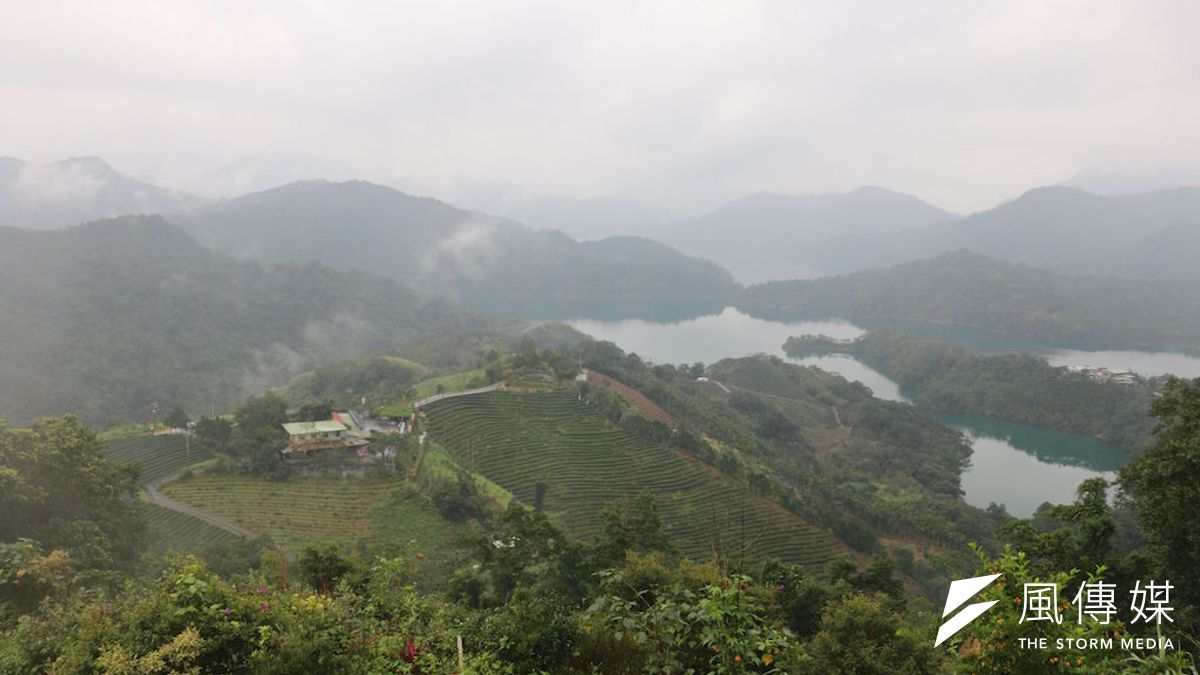 水利署副署長王藝峰表示,已規劃興建3座水庫增加用水,分別是台南南化第2水庫、苗栗天花湖水庫及新北雙溪水庫。圖為翡翠水庫千島湖。(資料照,李梅瑛攝) 水利署副署長王藝峰表示,已規劃興建3座水庫增加用水,分別是台南南化第2水庫、苗栗天花湖水庫及新北雙溪水庫。圖為翡翠水庫千島湖。(資料照,李梅瑛攝)