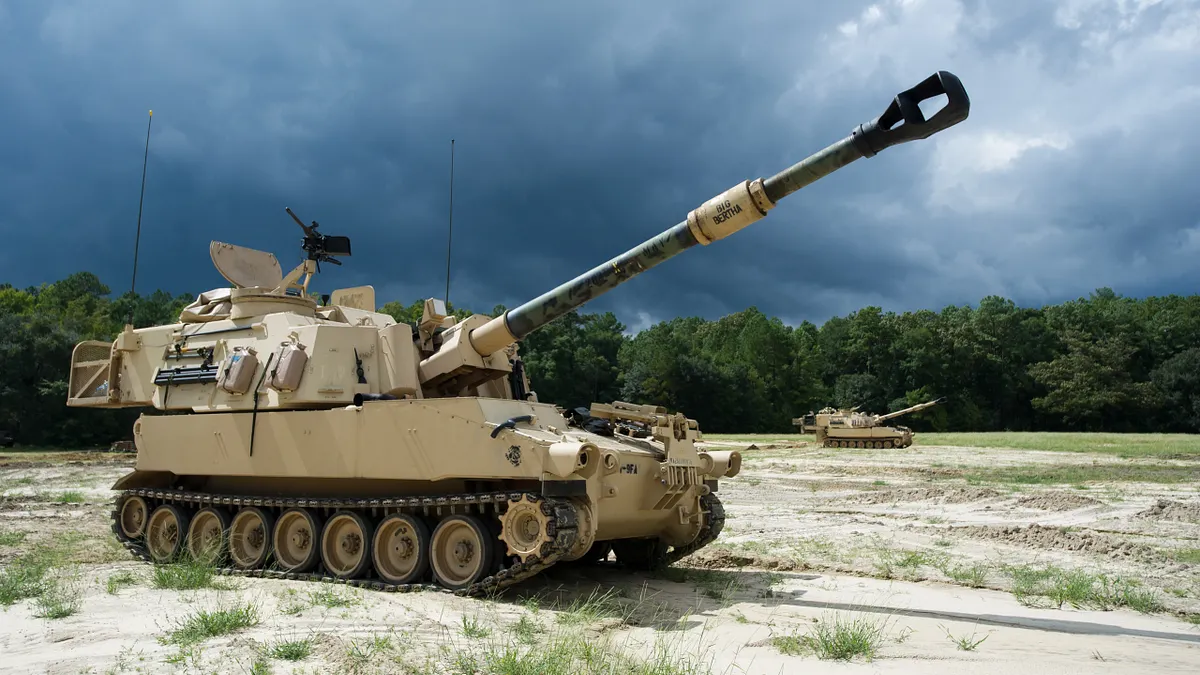 美國陸軍155公釐M109A6「帕拉丁」(Paladin)自走砲(Wikipedia / Public Domain)