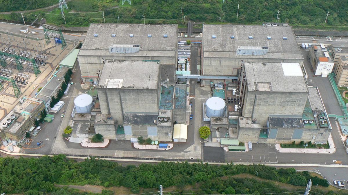 核一廠1號機去年底歲修時發生燃料把手鬆脫事件,台電卻委託製造商AREVA進行肇因分析,原能會也打算放行。(取自台電核能看透透網站) 核一廠1號機去年底歲修時發生燃料把手鬆脫事件,台電卻委託製造商AREVA進行肇因分析,原能會也打算放行。(取自台電核能看透透網站)