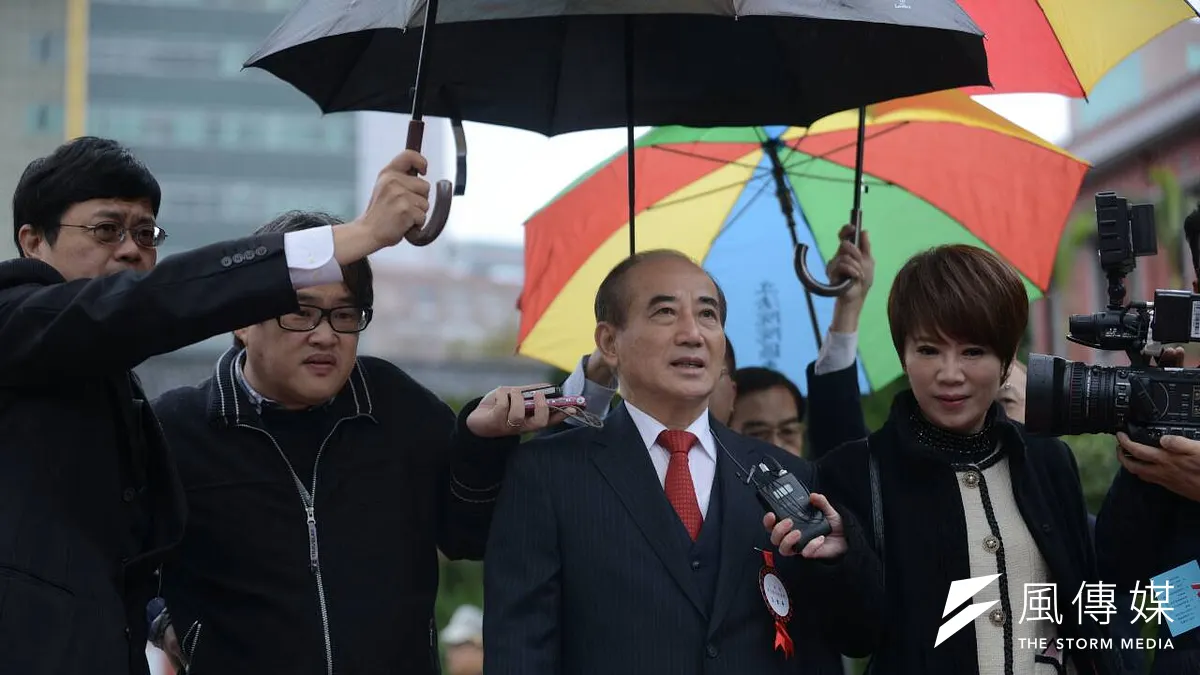 對「院長變陽春立委」,王金平稱心情「都一樣」。(林俊耀攝) 對「院長變陽春立委」,王金平稱心情「都一樣」。(林俊耀攝)