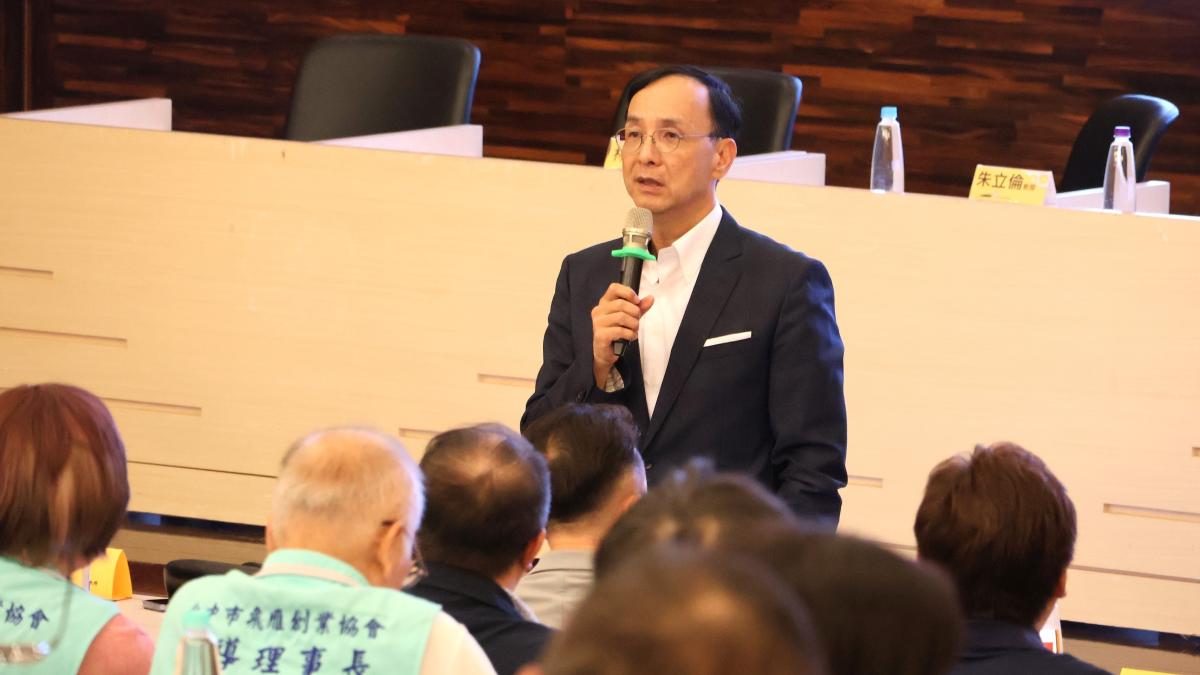 朱立倫東海開講 強調「人才」是AI時代最珍貴的永續資產