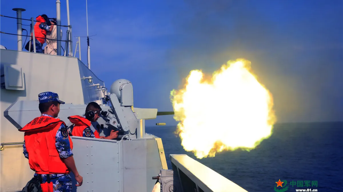 解放軍東部戰區近來不斷在沿海地區進行實戰化演練,對台升高施壓。056型飛彈護衛艦「泉州艦」。(中國軍網)