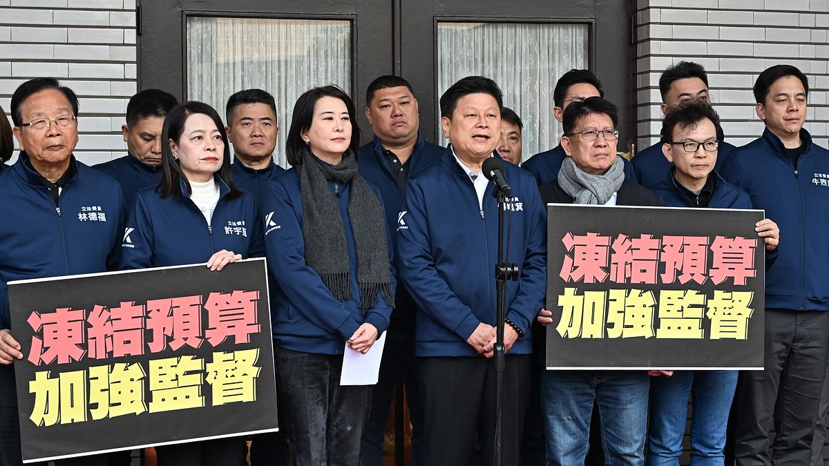 國民黨立院黨團17日舉行「凍結預算、加強監督」記者會。(顏麟宇攝) 國民黨立院黨團17日舉行「凍結預算、加強監督」記者會。(顏麟宇攝)