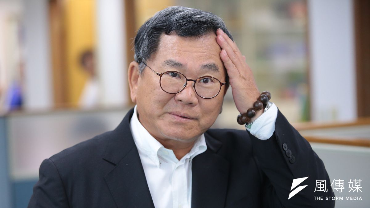 民進黨立委陳明文(見圖)近日在高鐵上遺失裝有300萬元的行李箱,引發各界討論。(資料照,顏麟宇攝) 民進黨立委陳明文(見圖)近日在高鐵上遺失裝有300萬元的行李箱,引發各界討論。(資料照,顏麟宇攝)