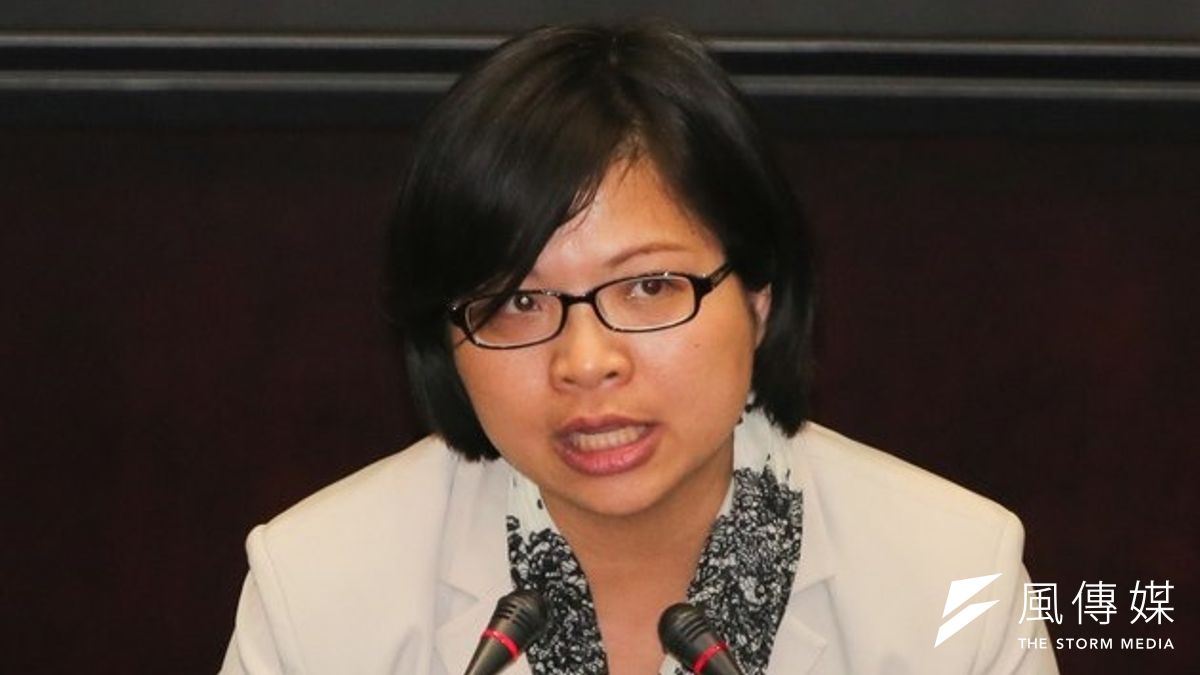 立委林淑芬9日再爆料,指頂新正義的上游廠商「晉鴻」跟「福瀧」登記的負責人相同,很可能是用來進口飼料油的「人頭公司」。(資料照片,余志偉攝) 立委林淑芬9日再爆料,指頂新正義的上游廠商「晉鴻」跟「福瀧」登記的負責人相同,很可能是用來進口飼料油的「人頭公司」。(資料照片,余志偉攝)