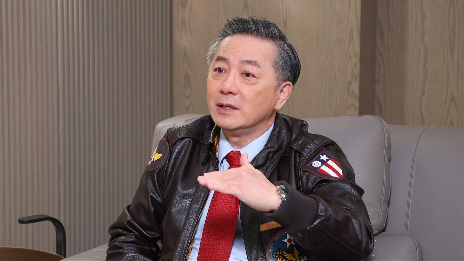 F-16V遲交與川習會無關?胡振東曝「遲到真相」:戰機飛越太平洋需1種飛機