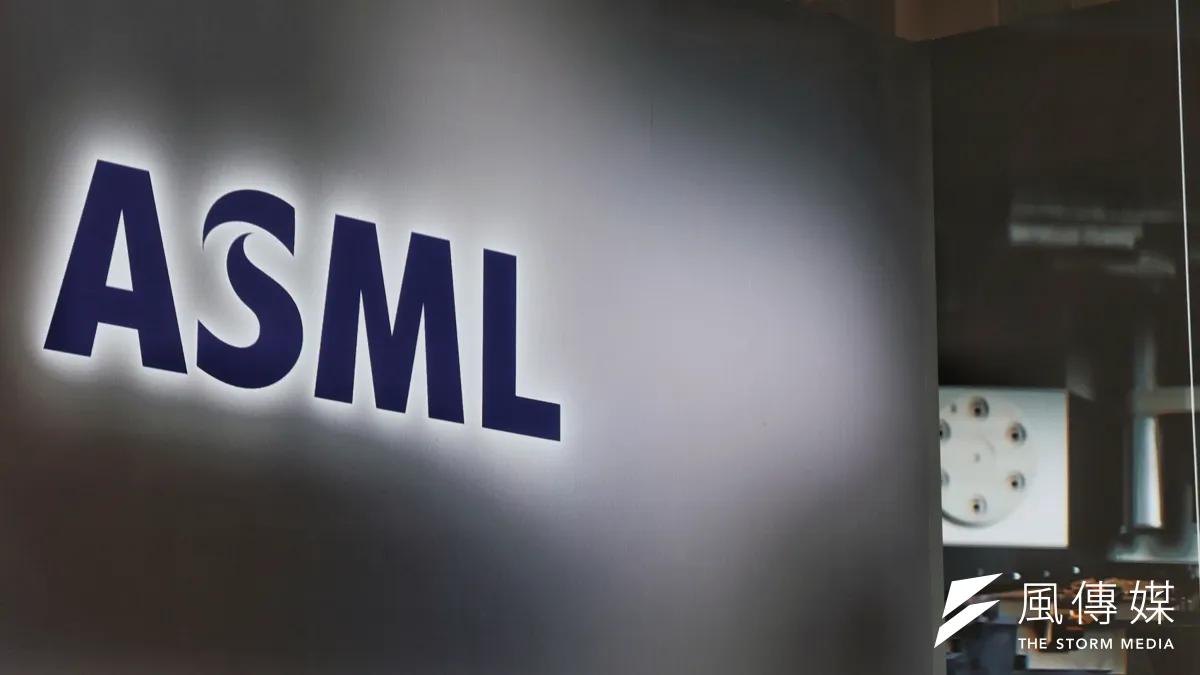 ASML(艾司摩爾) 今(14)日公布2026年第三季財報,營收與毛利率雙雙創下新高。(柯承惠攝)
