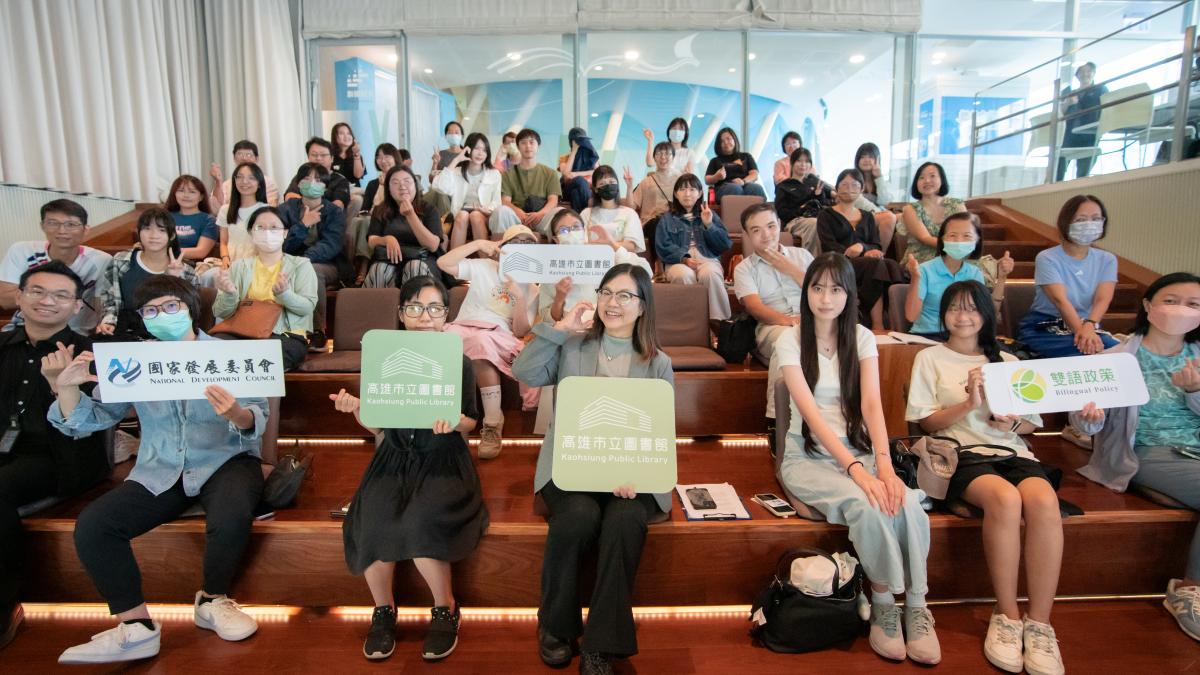 感受韓國魅力!高市圖「釜山日」化身最美海景咖啡館 吸引民眾搶拍打卡