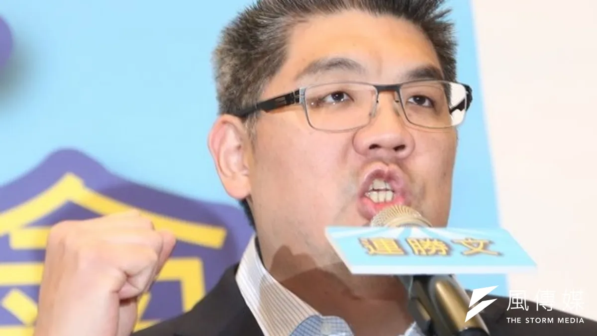 吳毅暉曾參與搶救連勝文槍傷的醫治團隊,吳毅暉今日現身,頗有與可能的對手柯文哲較勁意味。(吳逸驊攝) 吳毅暉曾參與搶救連勝文槍傷的醫治團隊,吳毅暉今日現身,頗有與可能的對手柯文哲較勁意味。(吳逸驊攝)