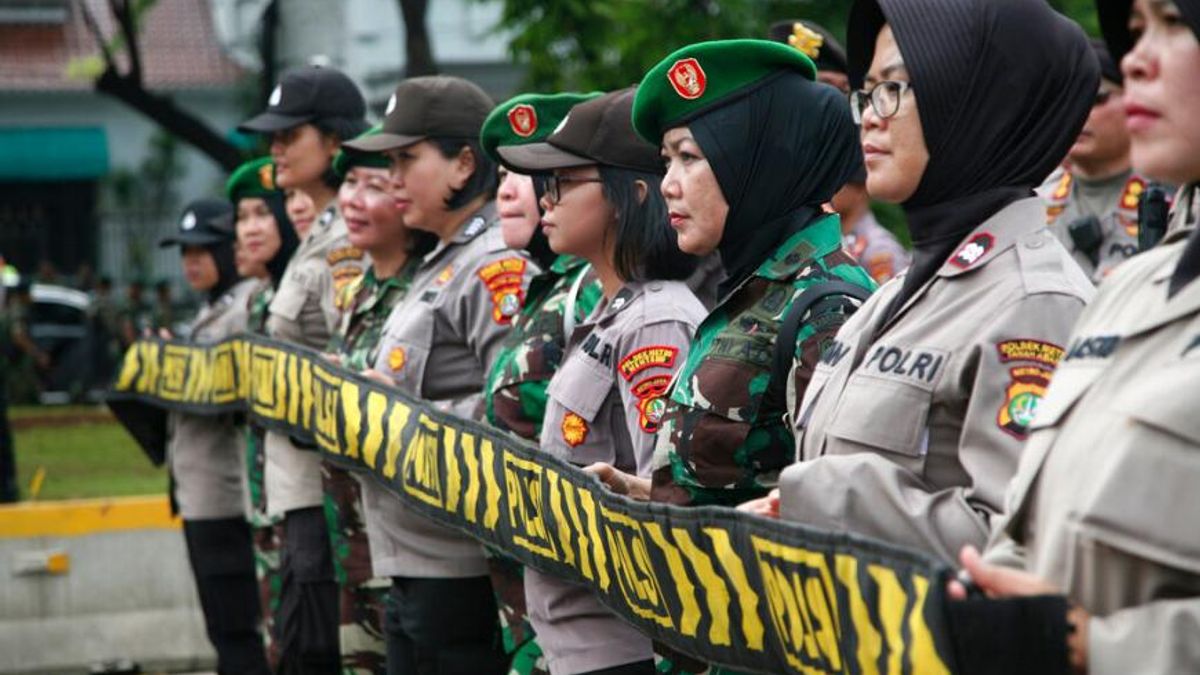 印尼女兵。(美聯社) 印尼女兵。(美聯社)