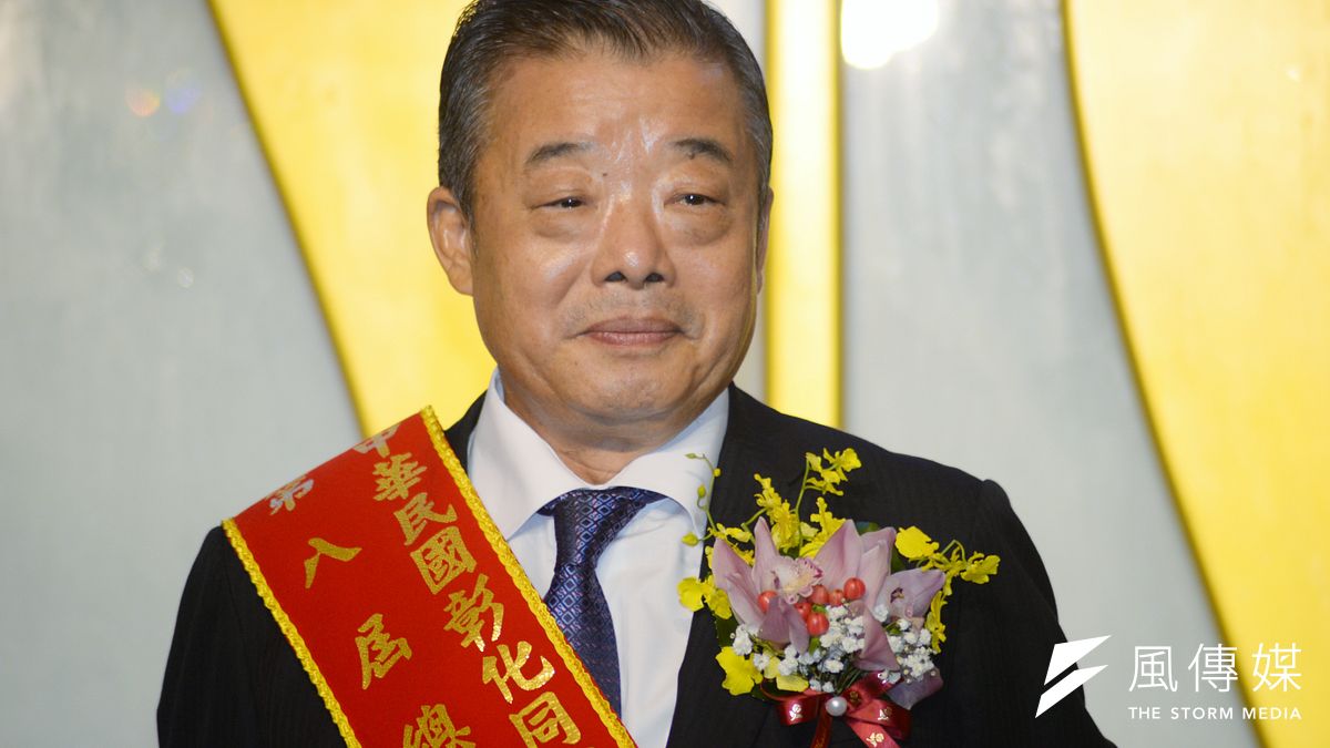 彰化縣放棄明年台灣燈會主辦權,世界彰化同鄉總會總會長蔡天啟(見圖)今日批評,彰化縣長王惠美既然選上就要承擔責任,不能說沒錢就不辦。(資料照,甘岱民攝) 彰化縣放棄明年台灣燈會主辦權,世界彰化同鄉總會總會長蔡天啟(見圖)今日批評,彰化縣長王惠美既然選上就要承擔責任,不能說沒錢就不辦。(資料照,甘岱民攝)