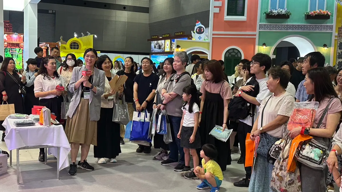 投縣府觀光處邀集業者參加在名古屋舉行的「2025日本旅展」,吸引日本民眾參觀了解南投旅遊特色。 投縣府觀光處邀集業者參加在名古屋舉行的「2025日本旅展,吸引日本民眾參觀了解南投旅遊特色。(圖/南投縣政府) 投縣府觀光處邀集業者參加在名古屋舉行的「2025日本旅展」,吸引日本民眾參觀了解南投旅遊特色。 投縣府觀光處邀集業者參加在名古屋舉行的「2025日本旅展,吸引日本民眾參觀了解南投旅遊特色。(圖/南投縣政府)