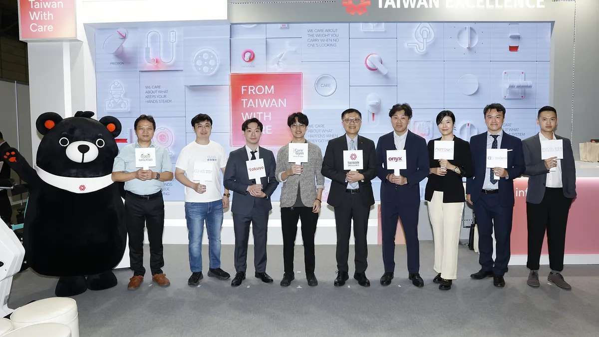 台湾エクセレンスは「メディカルジャパン東京」で最新の医療技術を披露し、日台協力の可能性をアピールした。(写真/台湾エクセレンス「メディカルジャパン東京」出展 PR事務局提供) 台湾エクセレンスは「メディカルジャパン東京」で最新の医療技術を披露し、日台協力の可能性をアピールした。(写真/台湾エクセレンス「メディカルジャパン東京」出展 PR事務局提供)