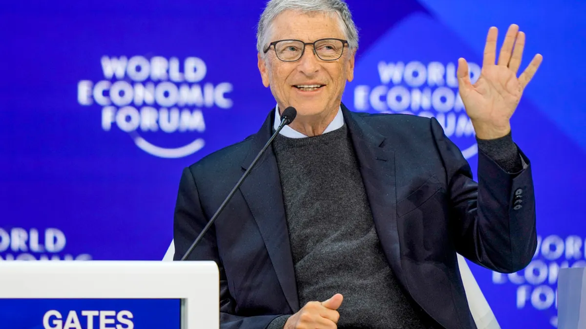 2024年1月,微軟創辦人比爾蓋茲參加瑞士達沃斯世界經濟論壇。(美聯社) 2024年1月,微軟創辦人比爾蓋茲參加瑞士達沃斯世界經濟論壇。(美聯社)