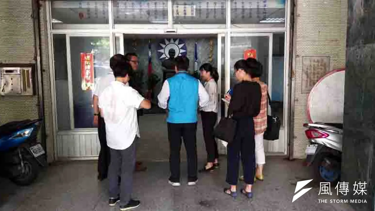 國民黨市黨部辦公室遭基隆地方法院查封。(圖/張毅攝)