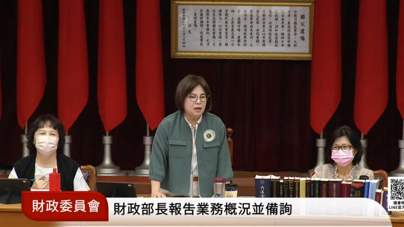 賴惠員批賈永婕服裝不純樸 陳智菡開酸:要穿「台北順起來」才符合國會標準?