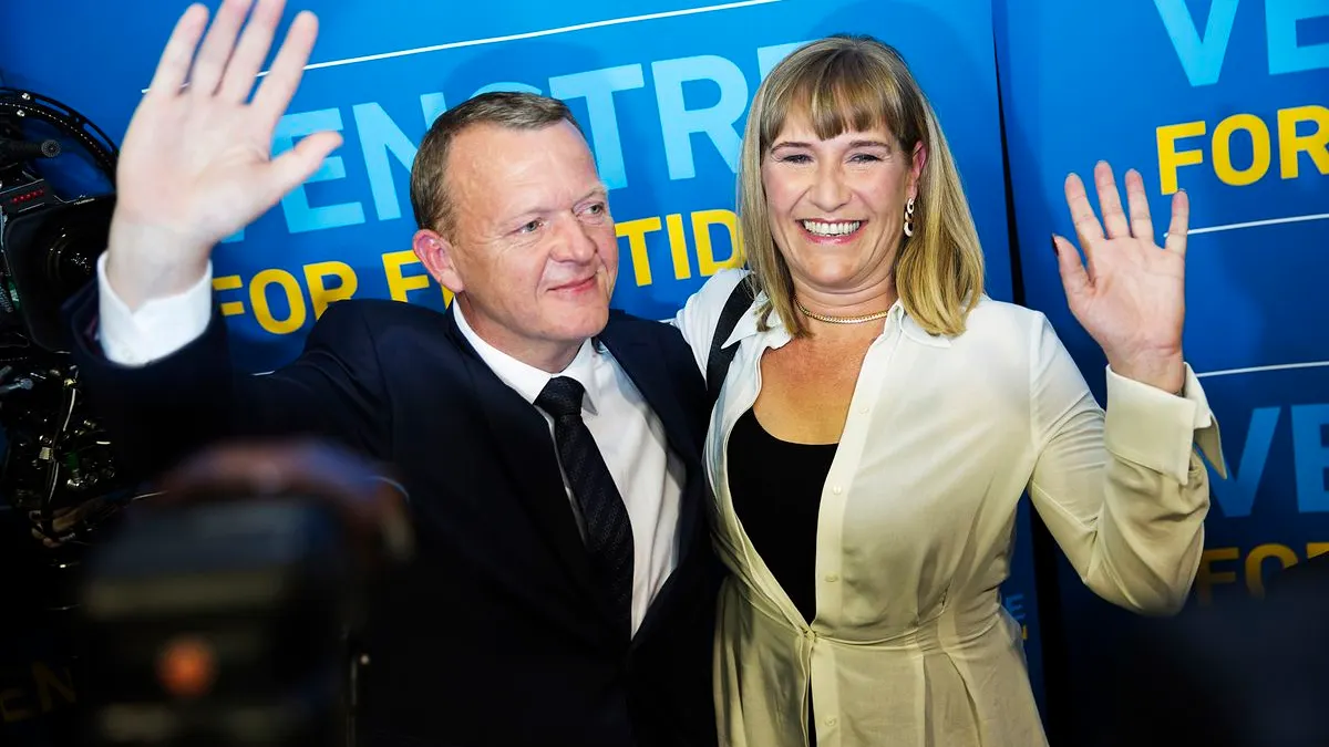 自由黨(Venstre)領袖拉斯穆森(Lars Løkke Rasmussen)與妻子感謝選民支持。(美聯社) 自由黨(Venstre)領袖拉斯穆森(Lars Løkke Rasmussen)與妻子感謝選民支持。(美聯社)
