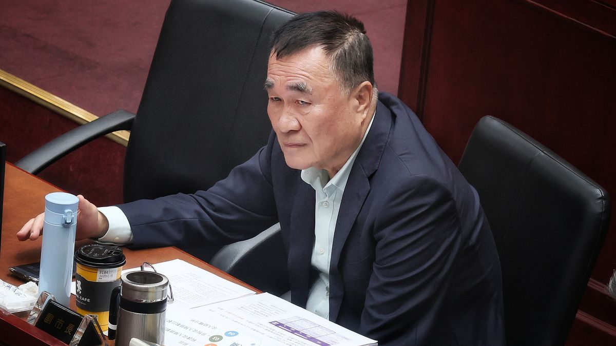 笑喊幫蘇巧慧加油!李四川再談輝達 「傳月底宣布參選新北」本人鬆口了