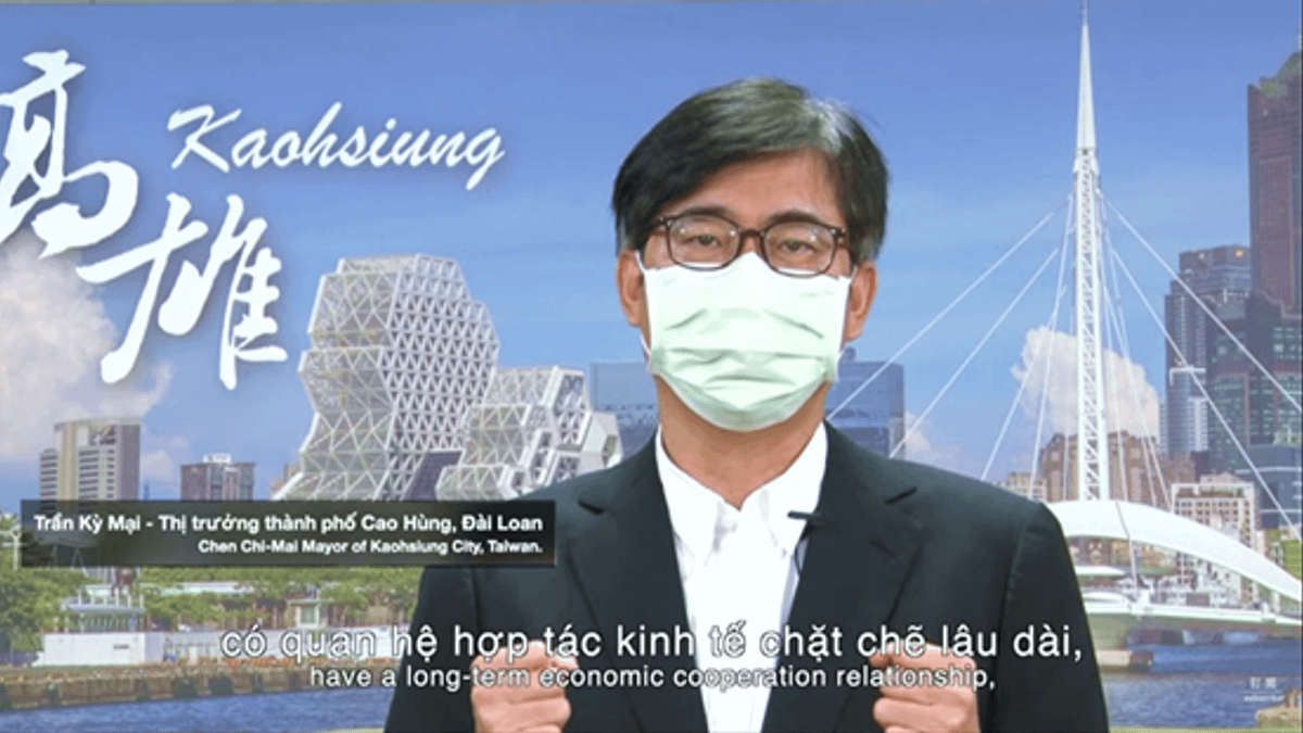 高雄市長陳其邁參加「2021年線上越南台灣形象展」開幕活動,強調高雄在台越的經濟文化交流上都扮演關鍵角色。(圖/高雄市政府提供) 高雄市長陳其邁參加「2021年線上越南台灣形象展」開幕活動,強調高雄在台越的經濟文化交流上都扮演關鍵角色。(圖/高雄市政府提供)