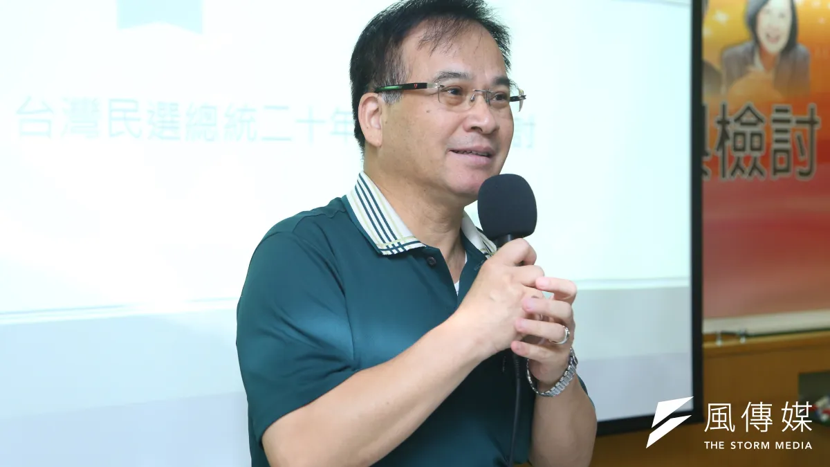 前台南縣長、現任長照發展協會全聯會法律顧問蘇煥智批評:「當初社區照顧關懷據點,就是內政部社家署(組改後併入衛福部)在管的事情,現在衛福部自己去搞一個巷弄長照站,實在太荒謬。」(資料照,蔡耀徵攝)