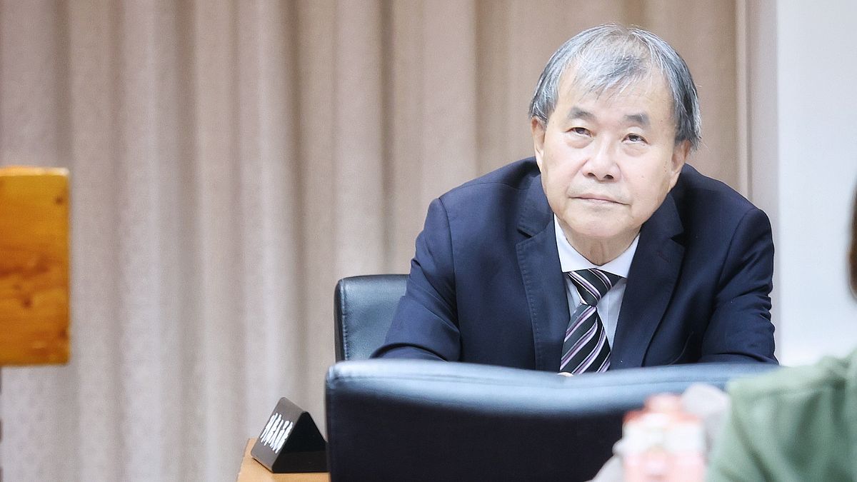 教師荒何解?教團點出台灣「60+老內閣」警訊:教育部長大師生50歲怎溝通?